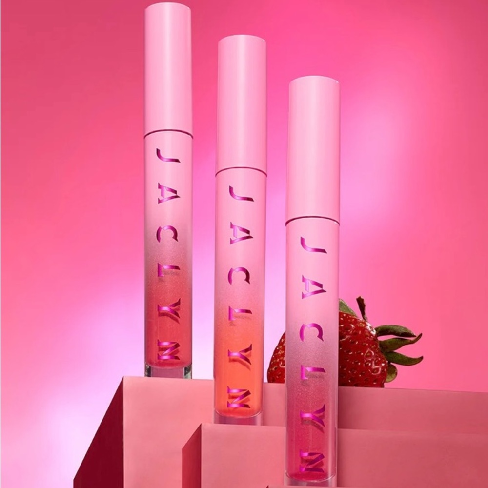 Lips | Jaclyn Cosmetics POUTSPOKEN LIQUID LIPSTICK- Sugared